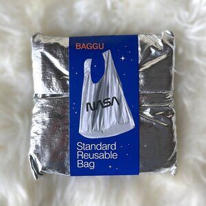 NWT Standard Baggu - NASA Space Logo Silver
